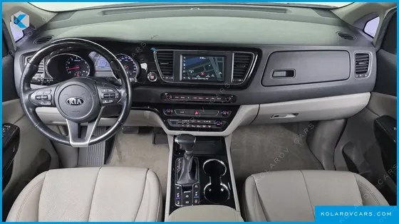 KIA CARNIVAL GASOLINE 7-SEATER LIMOUSINE