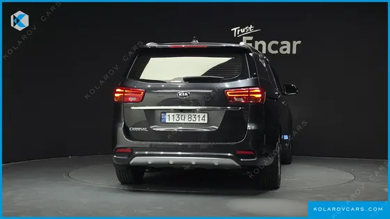 KIA CARNIVAL 9-SEATER PRSTIGE