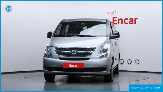 HYUNDAI STAREX 12-SEATER WAGON