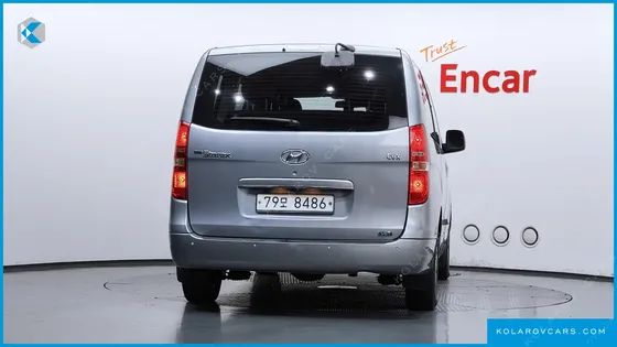 HYUNDAI STAREX 12-SEATER WAGON