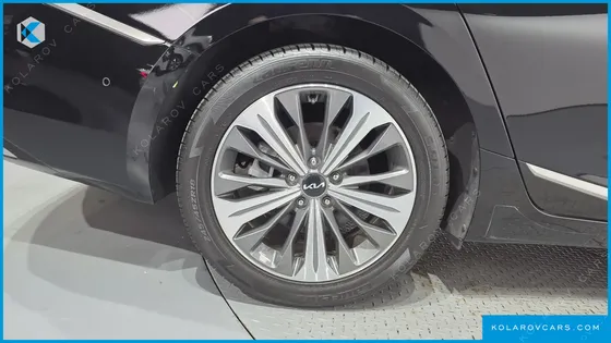 KIA K8 SIGNATURE SPECIAL