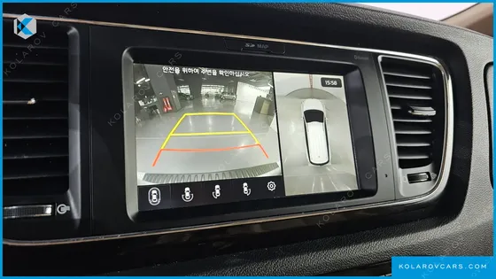 KIA CARNIVAL 9-SEATER NOBLESSE SPECIAL