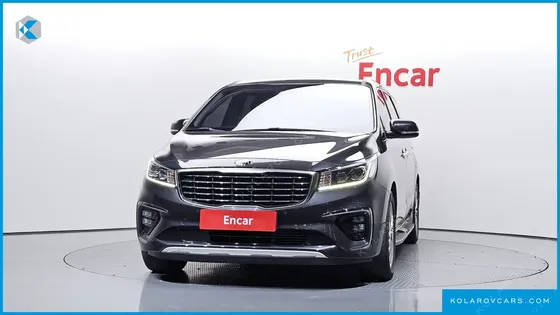 KIA CARNIVAL 9-SEATER NOBLESSE