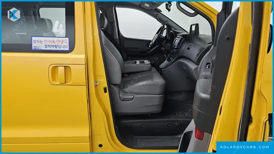 HYUNDAI STAREX 4WD GUARD CAR OF CHIDREN
