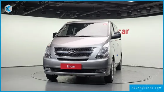 HYUNDAI STAREX 12-SEATER WAGON