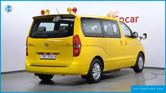 HYUNDAI STAREX GUARD CAR OF CHILDREN