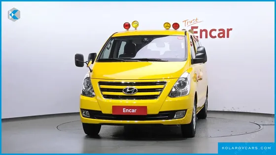 HYUNDAI STAREX GUARD CAR OF CHILDREN