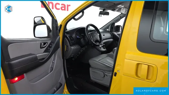 HYUNDAI STAREX GUARD CAR OF CHILDREN