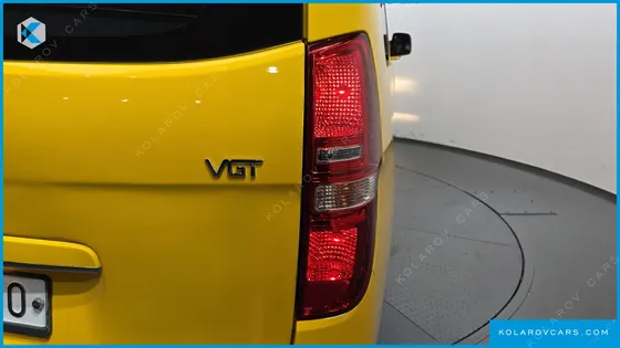 HYUNDAI STAREX GUARD CAR OF CHILDREN