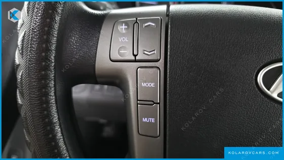 HYUNDAI STAREX GUARD CAR OF CHILDREN