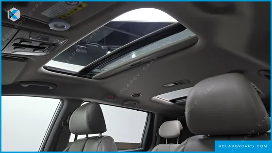KIA CARNIVAL 9-SEATER NOBLESSE SPECIAL