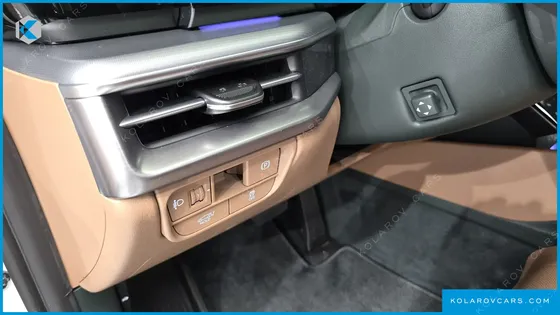 HYUNDAI GRANDEUR 2,5 GASOLINE 2WD