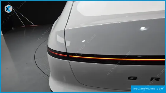 HYUNDAI GRANDEUR 2,5 GASOLINE 2WD