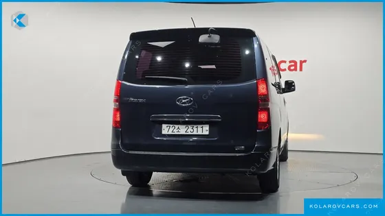 HYUNDAI STAREX 12-SEATER LPI WAGON