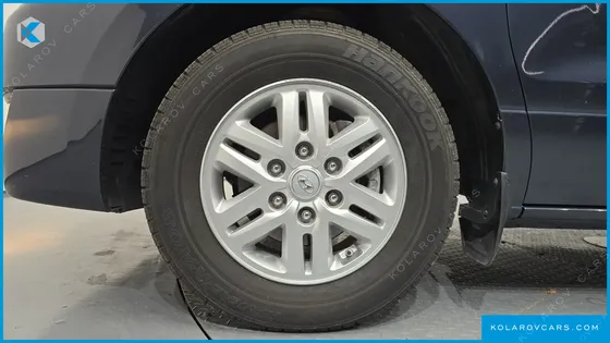 HYUNDAI STAREX 12-SEATER LPI WAGON