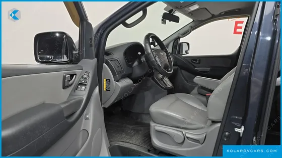 HYUNDAI STAREX 12-SEATER LPI WAGON