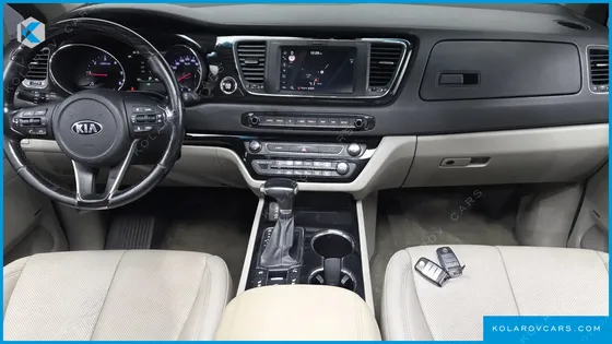 KIA CARNIVAL 9-SEATER NOBLESSE SPECIAL