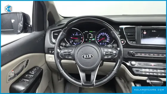 KIA CARNIVAL 9-SEATER NOBLESSE SPECIAL