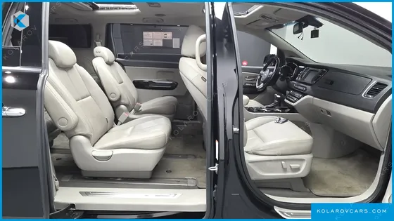 KIA CARNIVAL 9-SEATER NOBLESSE SPECIAL