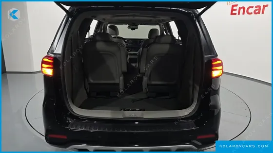 KIA CARNIVAL 9-SEATER NOBLESSE SPECIAL