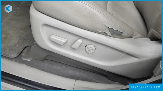 KIA CARNIVAL 11-SEATER PRESTIGE
