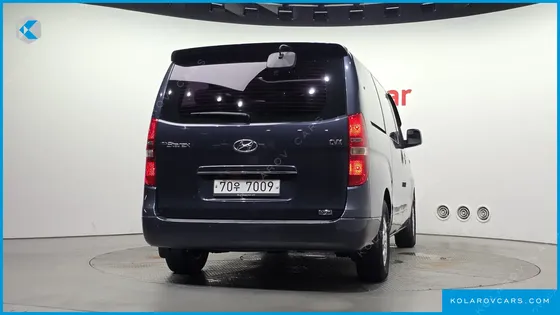 HYUNDAI STAREX 12-SEATER WAGON