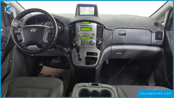 HYUNDAI STAREX 12-SEATER WAGON
