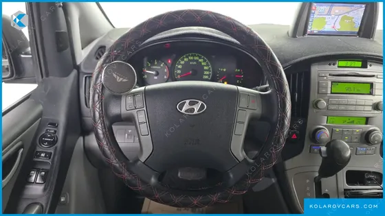 HYUNDAI STAREX 12-SEATER WAGON