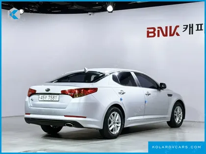 KIA K5 2.0 DELUXE