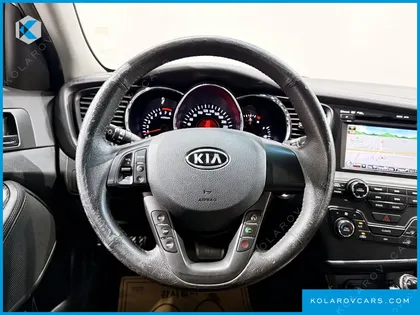 KIA K5 2.0 DELUXE