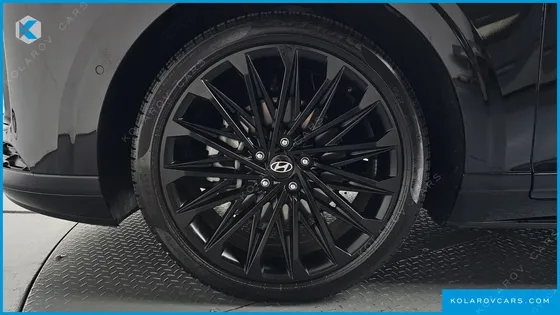 HYUNDAI GRANDEUR 2,5 GASOLINE 2WD