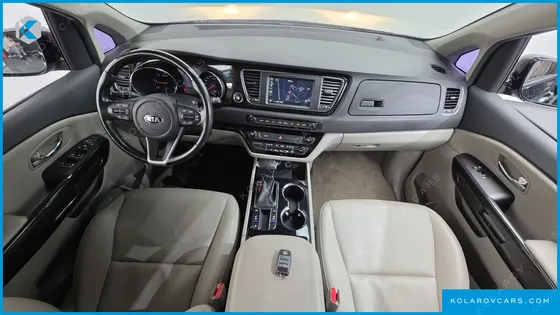 KIA CARNIVAL 9-SEATER PRSTIGE