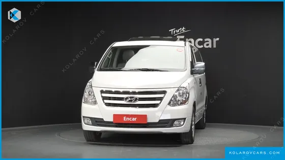 HYUNDAI STAREX 12-SEATER WAGON