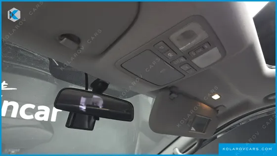 HYUNDAI STAREX 12-SEATER WAGON