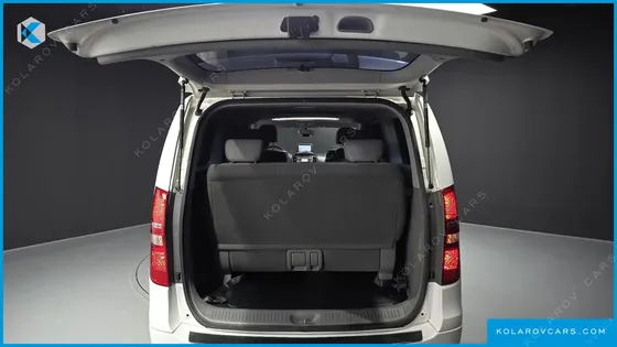 HYUNDAI STAREX 12-SEATER WAGON