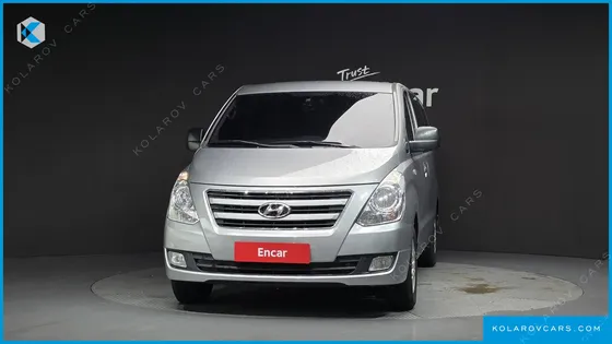 HYUNDAI STAREX 3-SEATER VAN