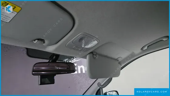 HYUNDAI STAREX 3-SEATER VAN