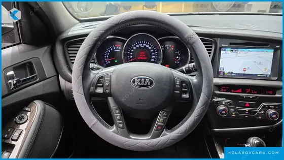 KIA K5 2.0 DELUXE