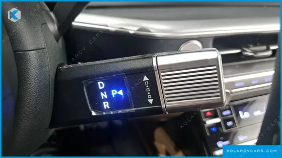 HYUNDAI GRANDEUR 2,5 GASOLINE 2WD