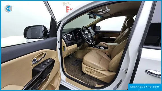 KIA CARNIVAL 9-SEATER NOBLESSE SPECIAL
