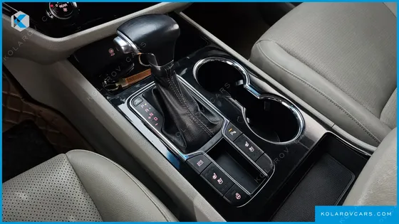 KIA CARNIVAL 11-SEATER PRESTIGE