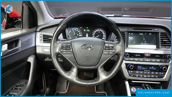 HYUNDAI SONATA 2.0 HEV