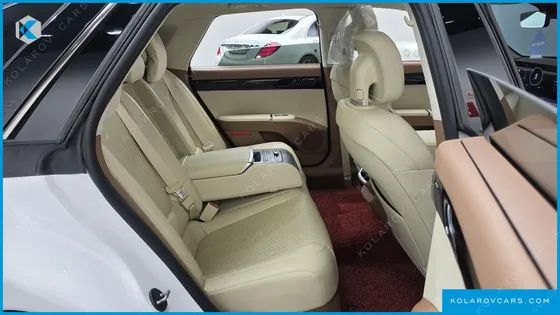 HYUNDAI GRANDEUR 2,5 GASOLINE 2WD