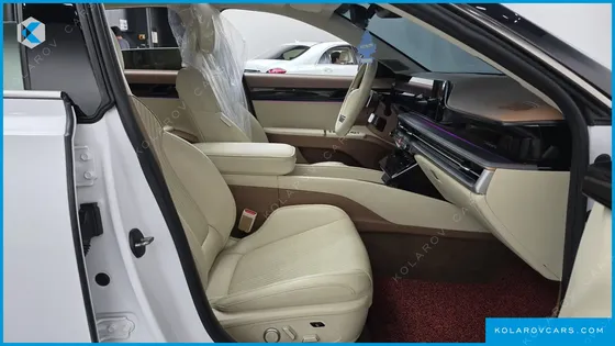 HYUNDAI GRANDEUR 2,5 GASOLINE 2WD