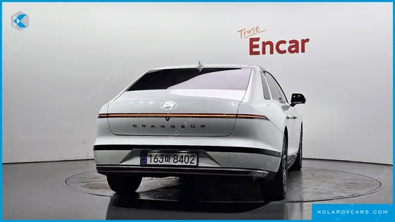 HYUNDAI GRANDEUR 2,5 GASOLINE 2WD