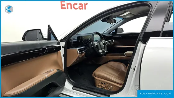 HYUNDAI GRANDEUR 2,5 GASOLINE 2WD