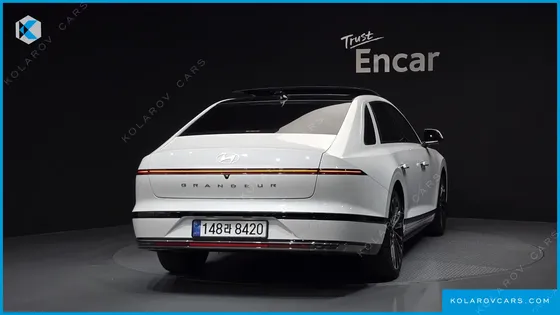 HYUNDAI GRANDEUR 2,5 GASOLINE 2WD