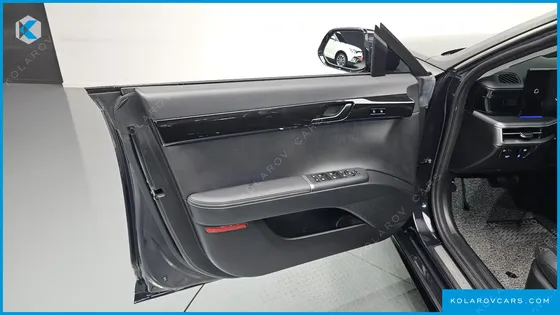 HYUNDAI GRANDEUR 2,5 GASOLINE 2WD