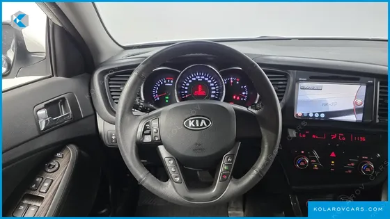 KIA K5 2.0 DELUXE