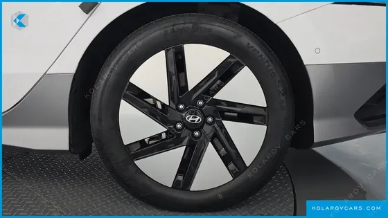 HYUNDAI IONIQ 6 LONG RANGE
